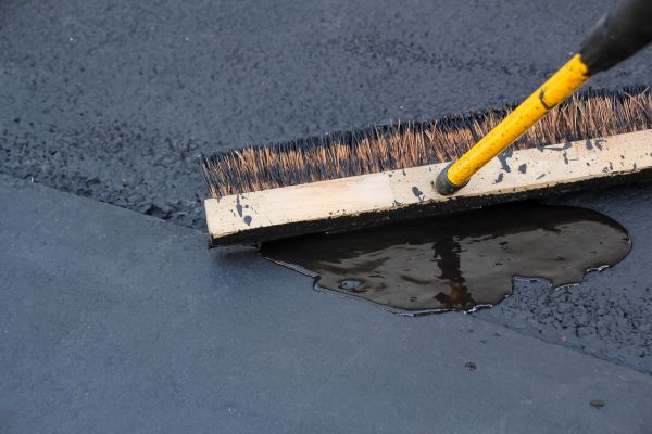 Driveway Asphalt Sealing in Prescott Valley