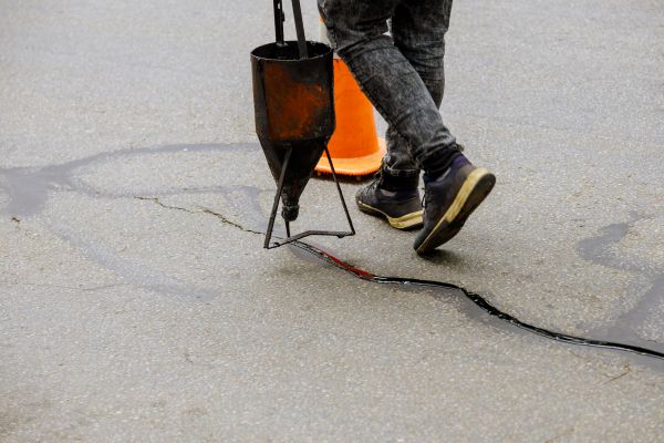 Hot Crack Filling in Prescott Valley