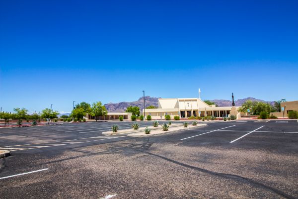 Parking Lot Crack Filling in Prescott Valley