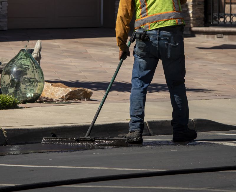 When is the Best Time to Seal Asphalt