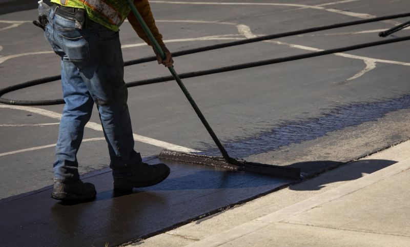 When is the Best Time to Seal Asphalt